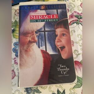 Miracle on 34th Street VHS
